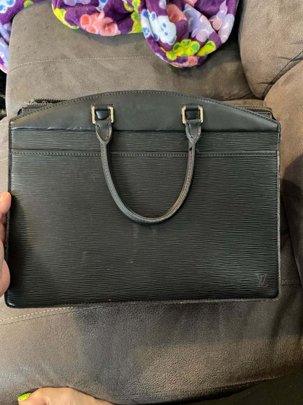 Louis Vuitton large black handbag. Epi.